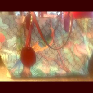 Authentic Gucci Tian